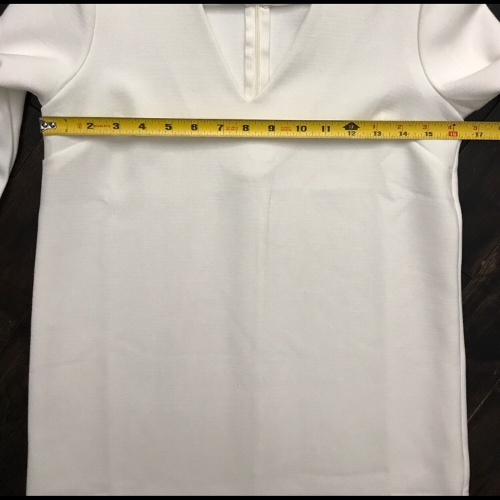 *sold* Beautiful off white shift dress - Picture 8 of 8